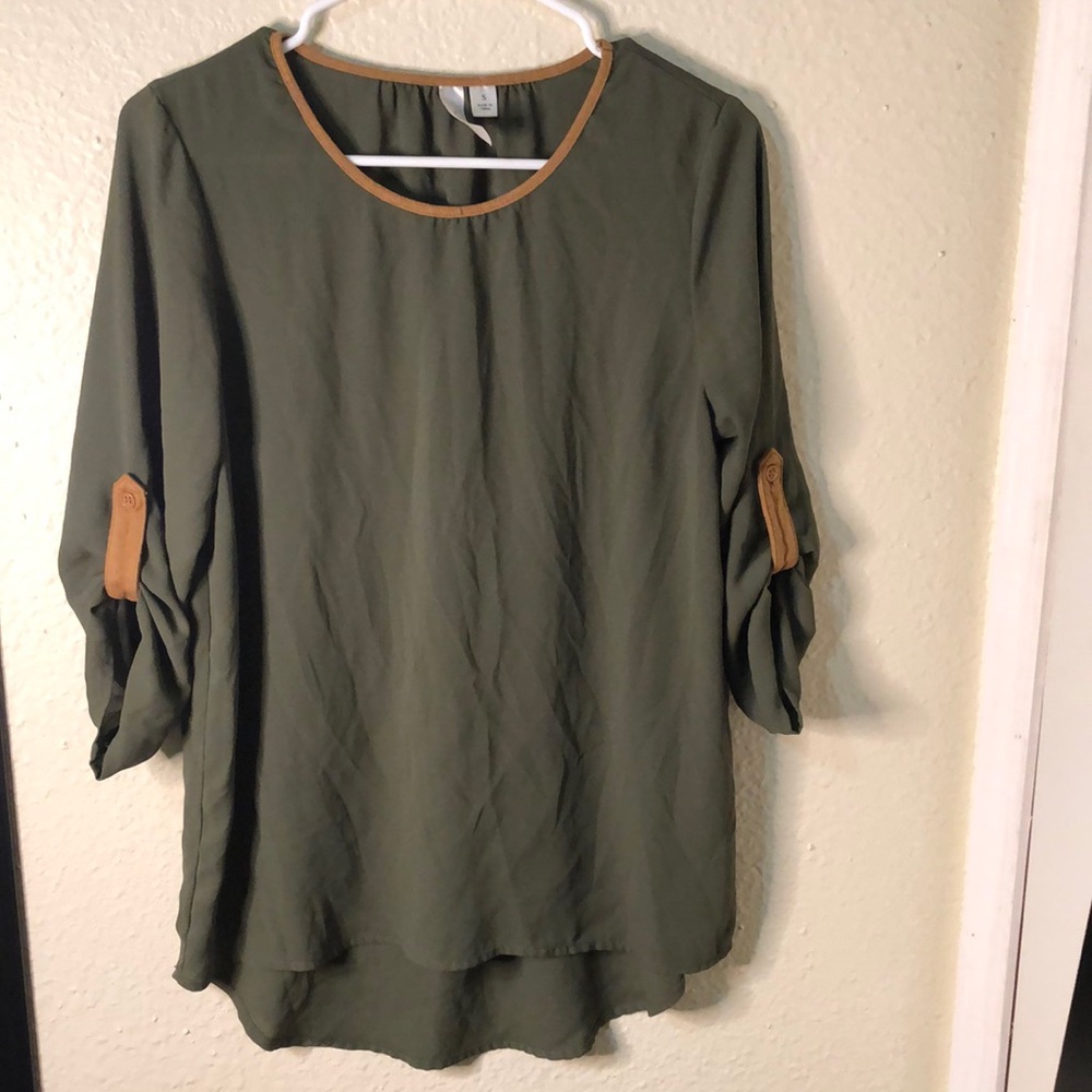 Flowy dress top